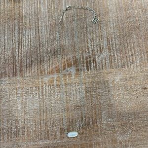 Kendra Scott necklace